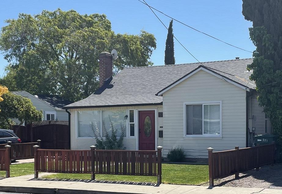 Neighborhood Neighborhood-13