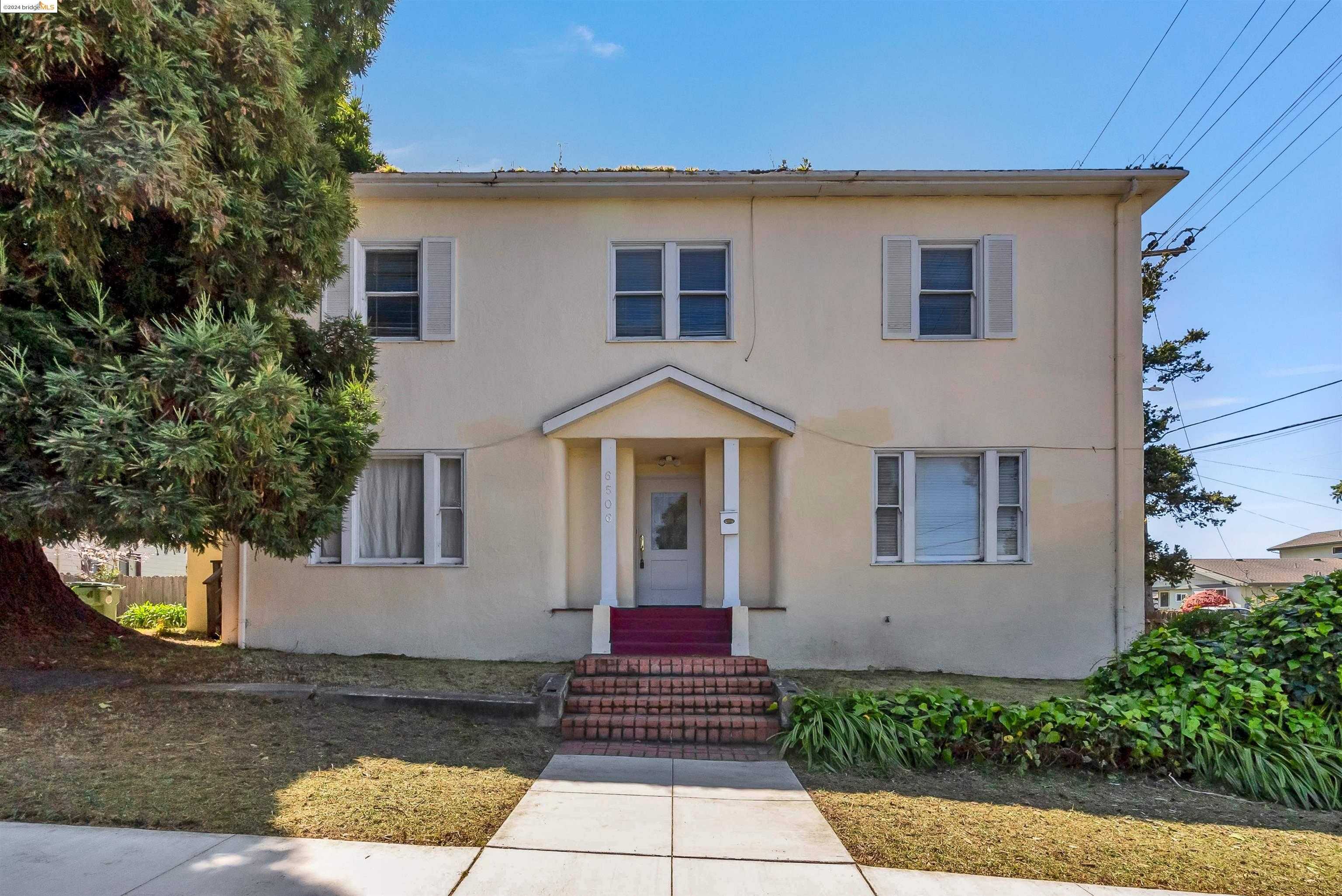 Neighborhood Neighborhood-13