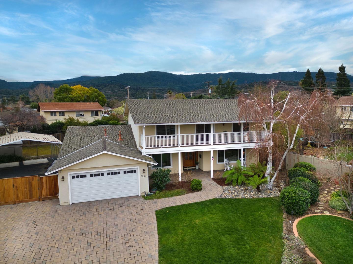 Neighborhood Neighborhood-19