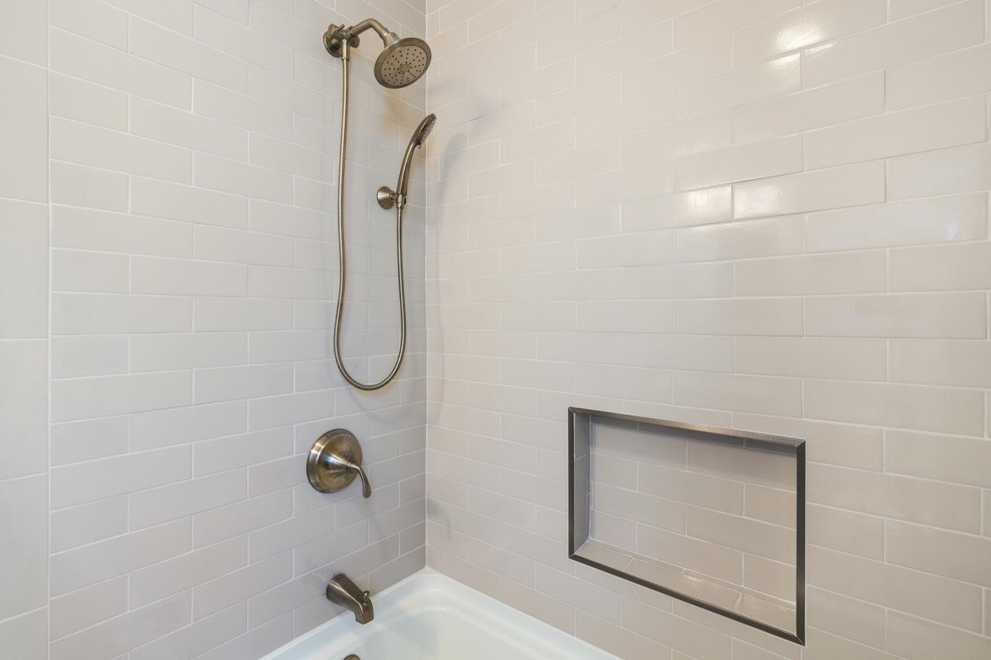 Neighborhood Neighborhood-116