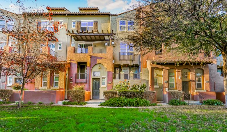 Neighborhood Neighborhood-37