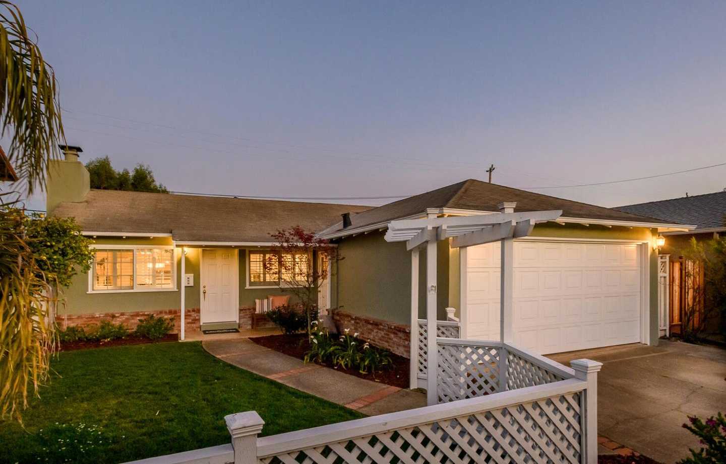 Neighborhood Neighborhood-24