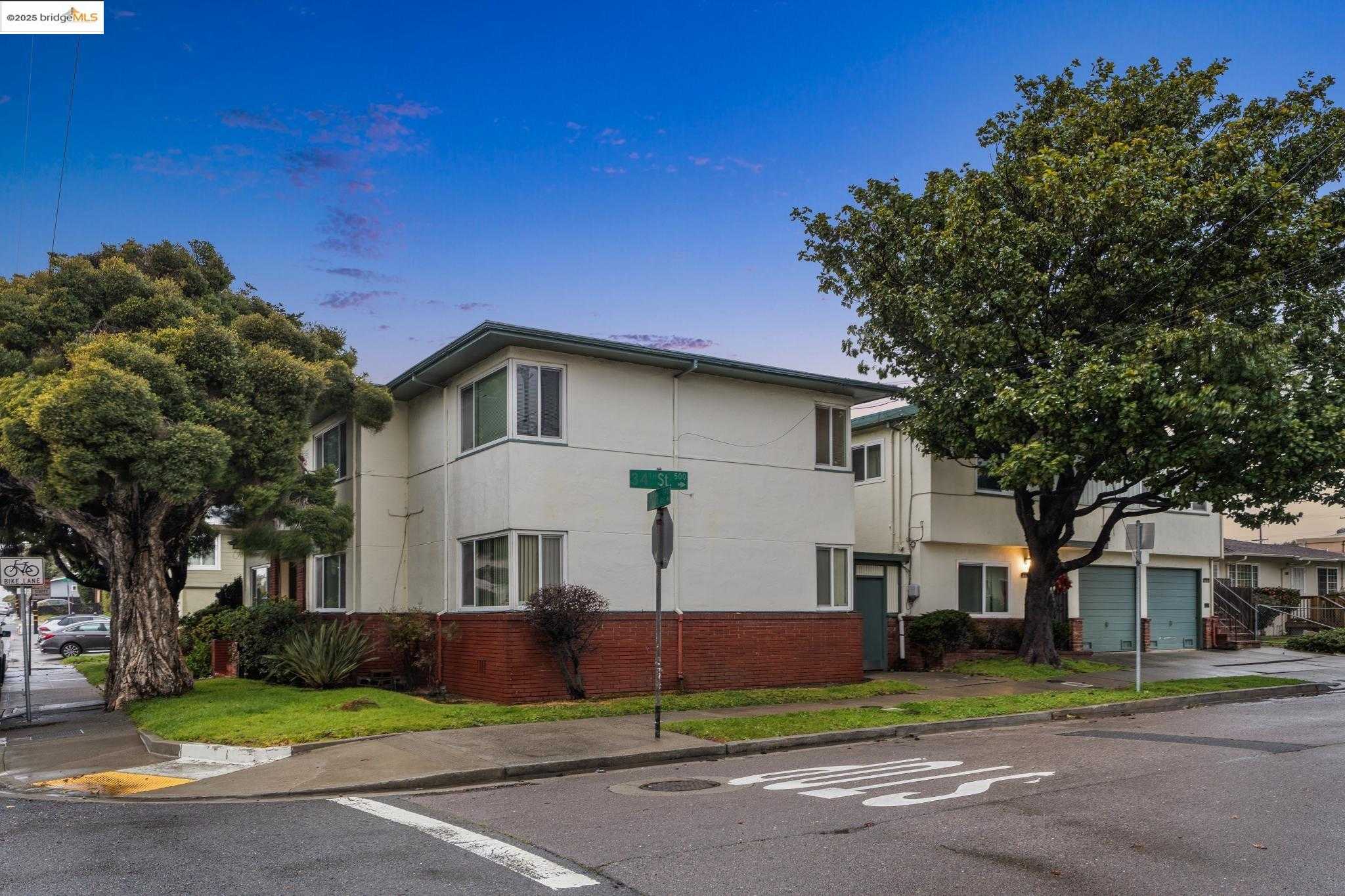 Neighborhood Neighborhood-24