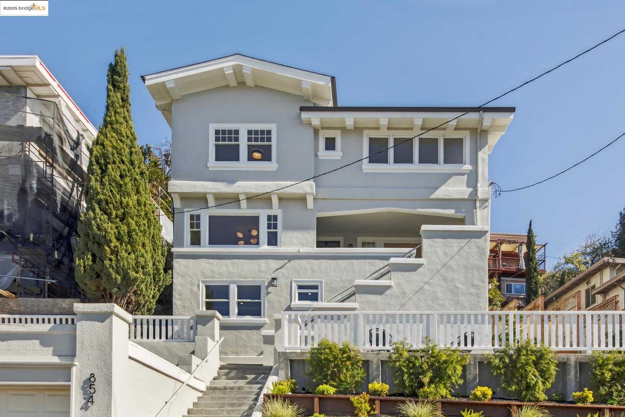 Neighborhood Neighborhood-4