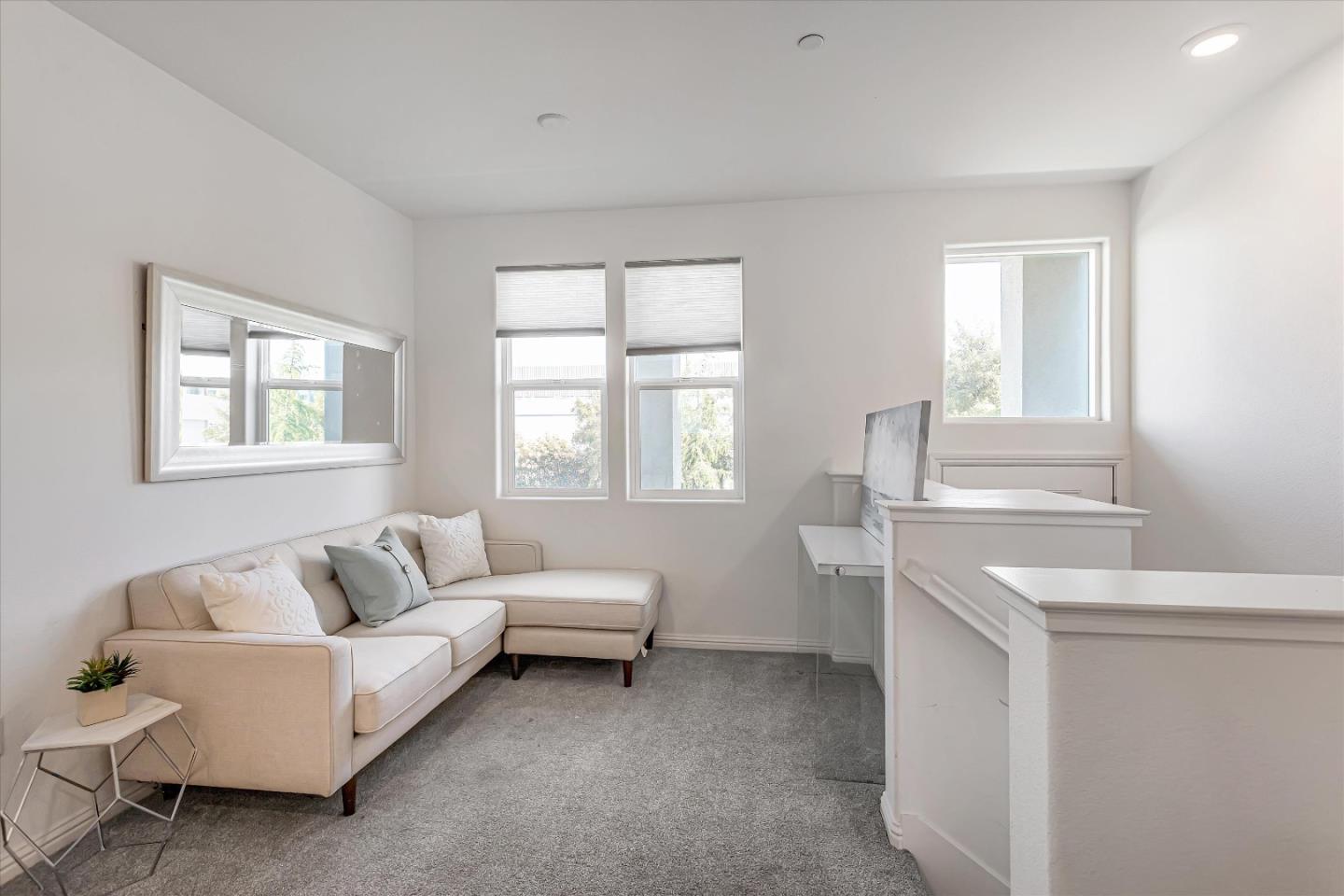 Neighborhood Neighborhood-136