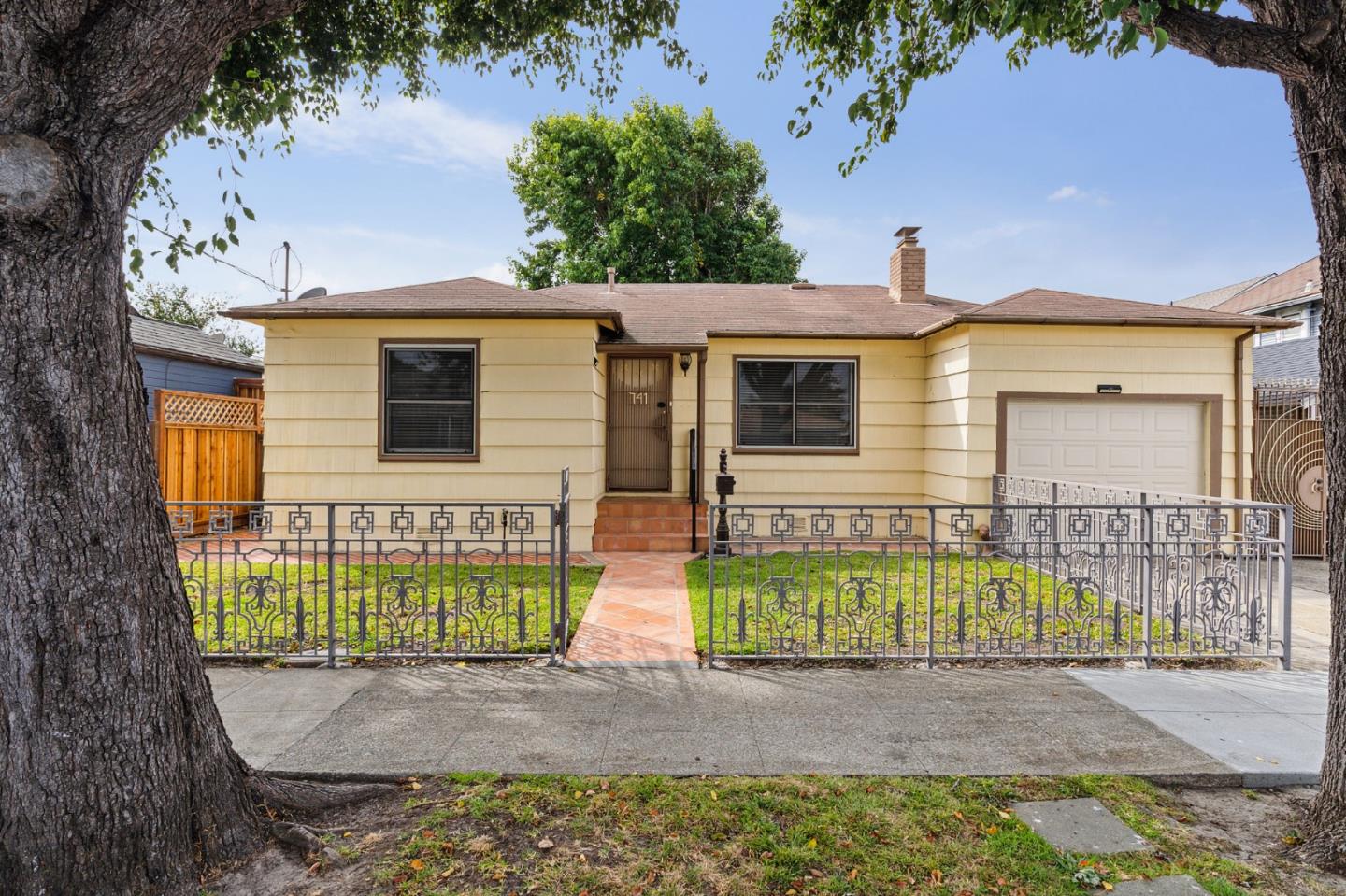 Neighborhood Neighborhood-3