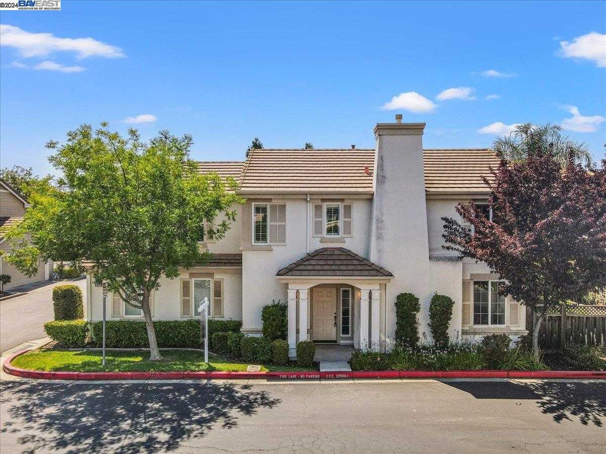 Neighborhood Neighborhood-9