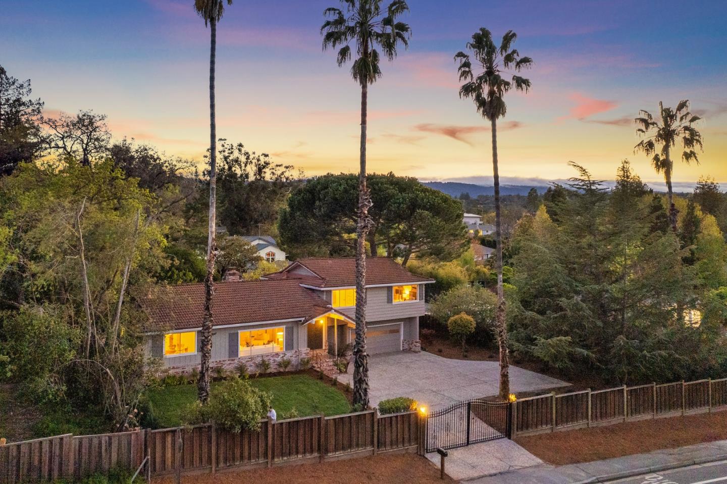 Neighborhood Neighborhood-9