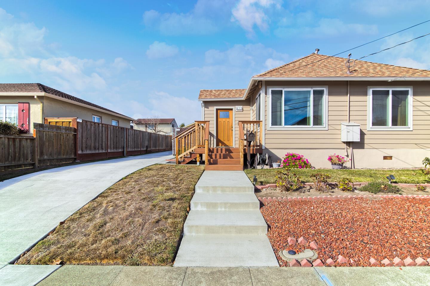 Neighborhood Neighborhood-4