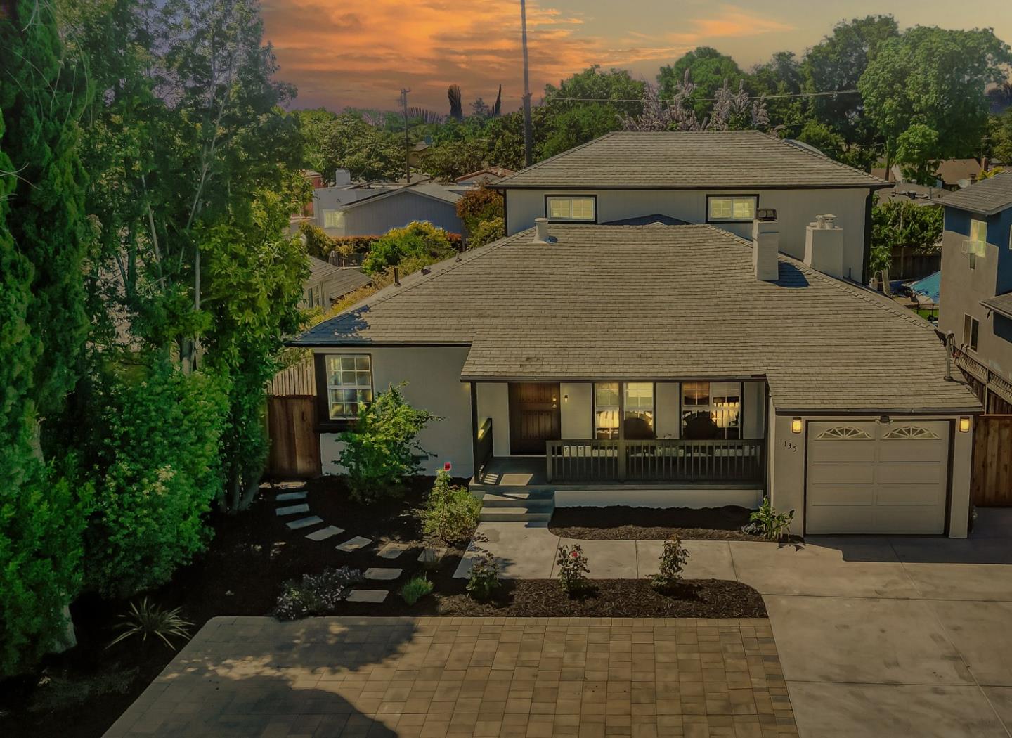 Neighborhood Neighborhood-10