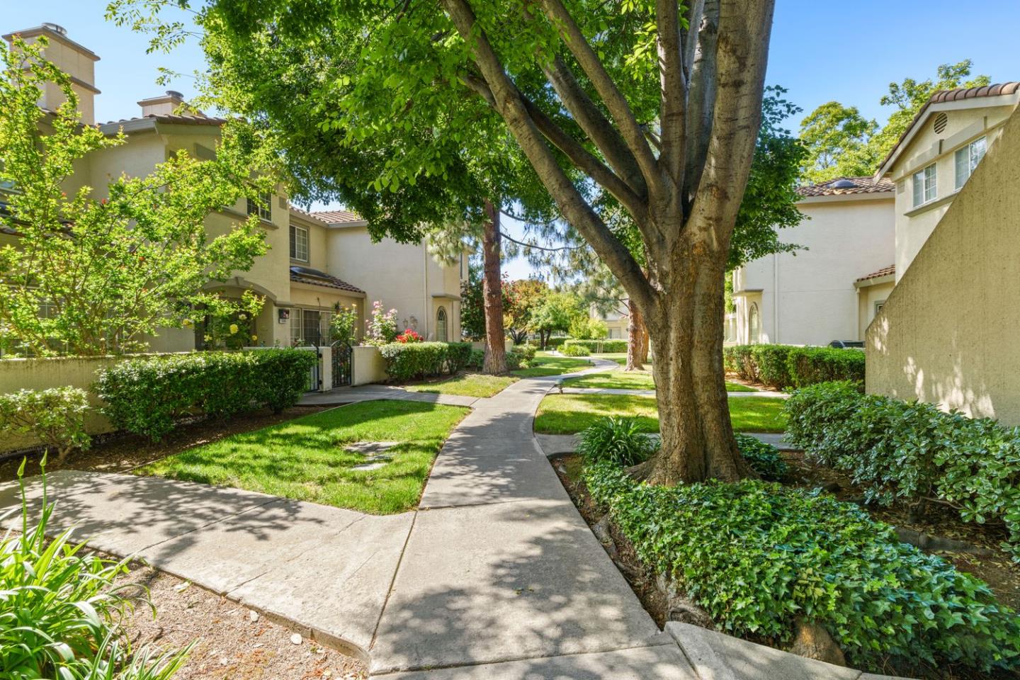 Neighborhood Neighborhood-72