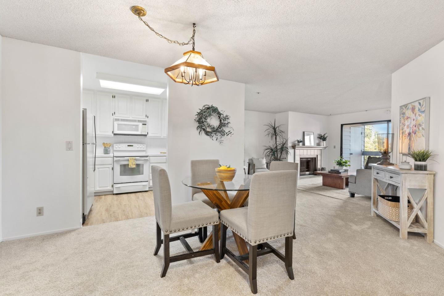 Neighborhood Neighborhood-90