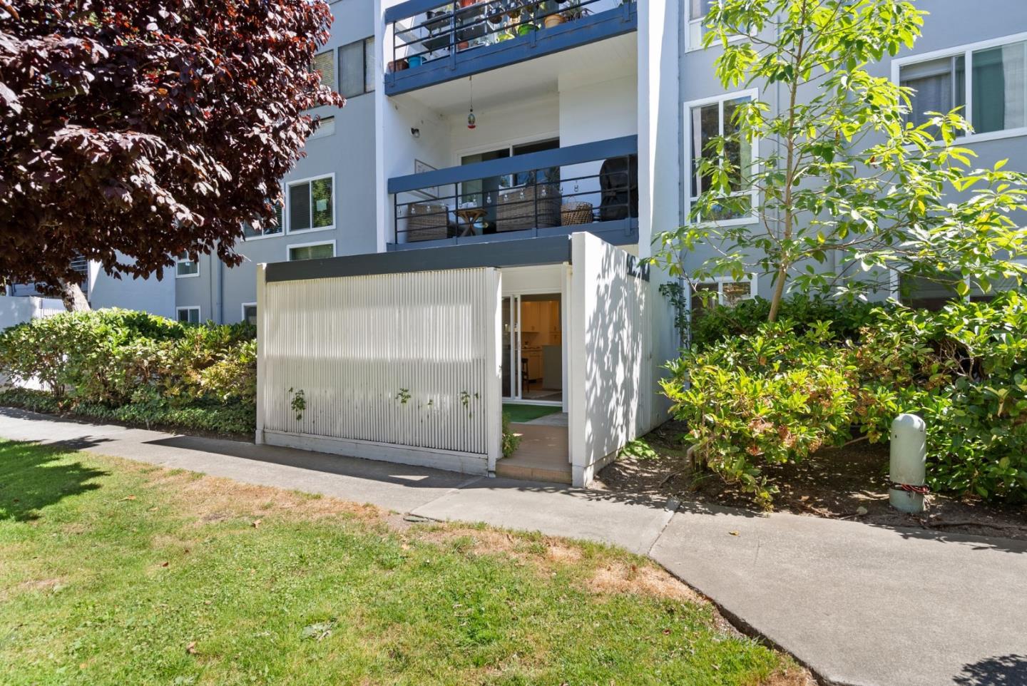 Neighborhood Neighborhood-5