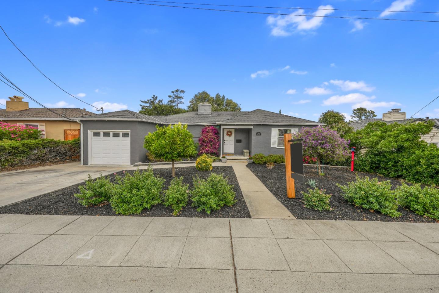 Neighborhood Neighborhood-44