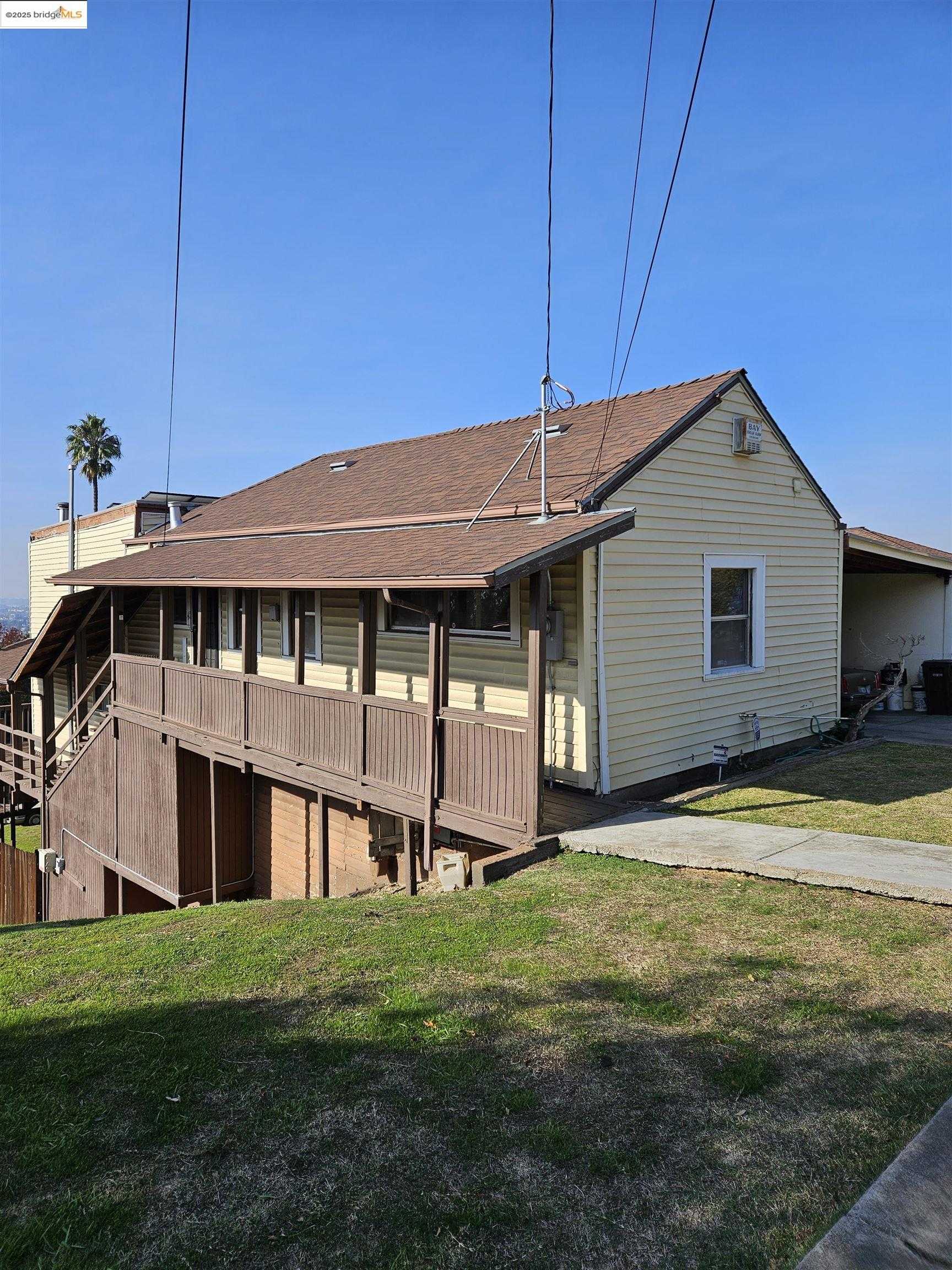 Neighborhood Neighborhood-4