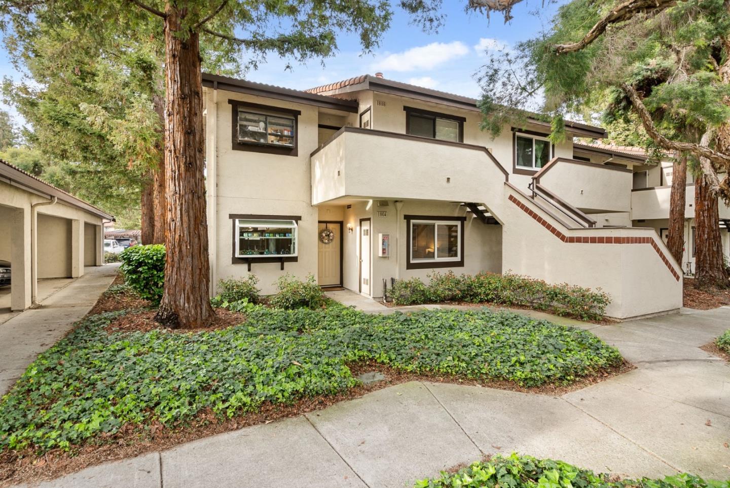 Neighborhood Neighborhood-33