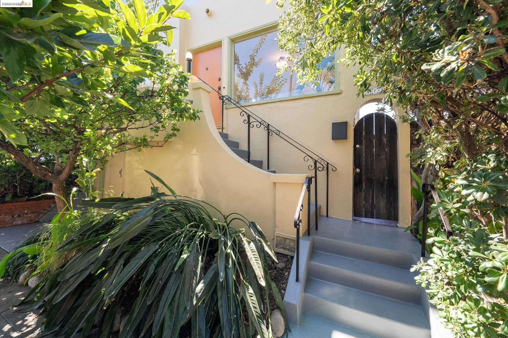 Neighborhood Neighborhood-28