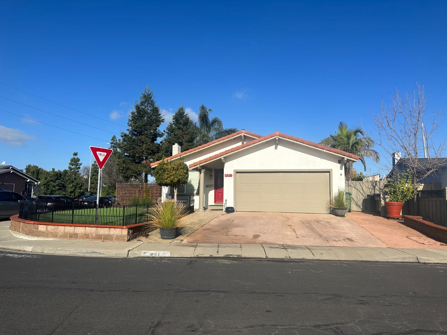 Neighborhood Neighborhood-45