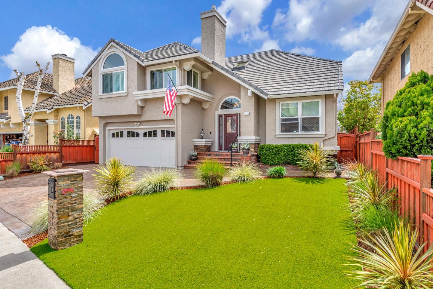 Neighborhood Neighborhood-20