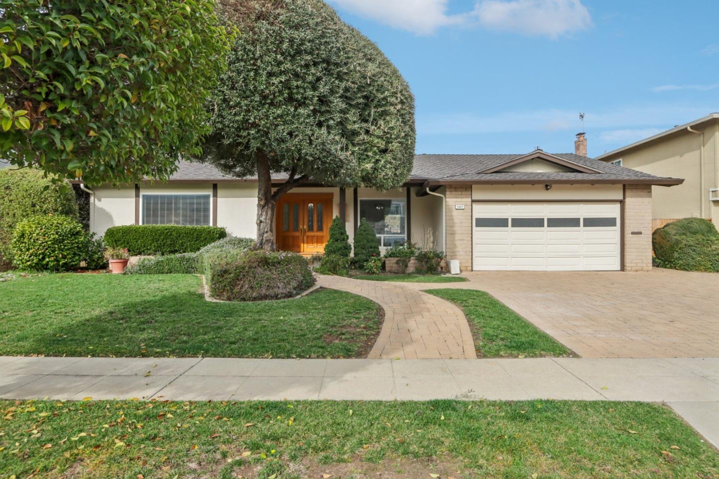 Neighborhood-2