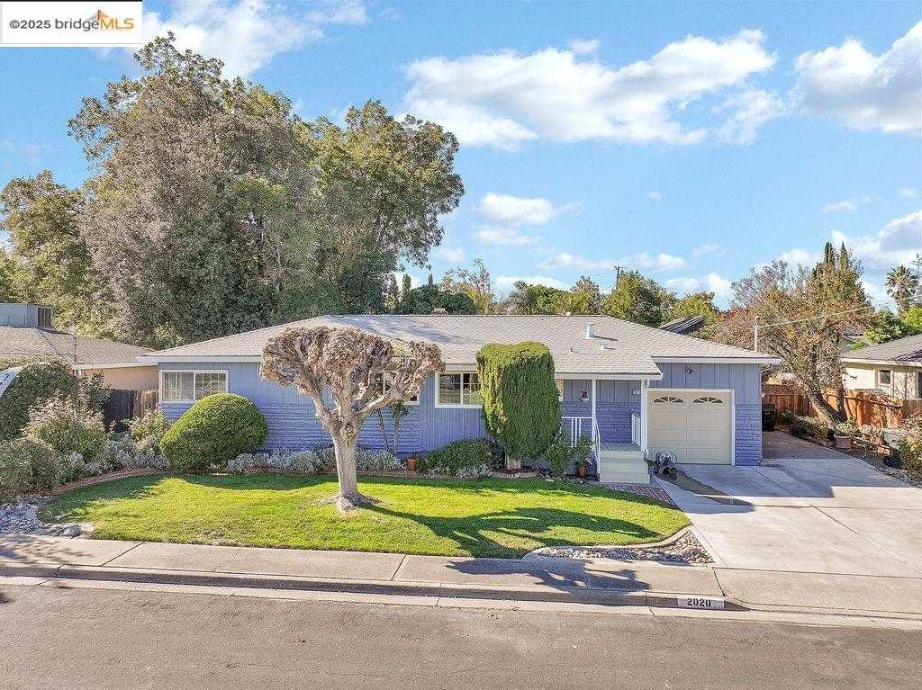 Neighborhood Neighborhood-32