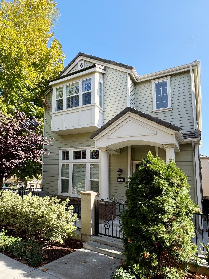 Neighborhood Neighborhood-33