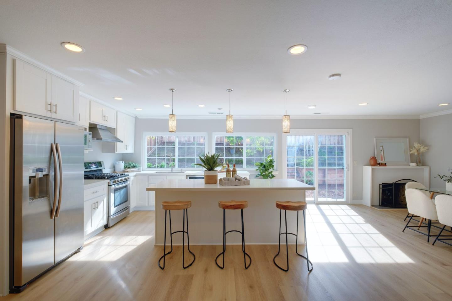 Neighborhood Neighborhood-19