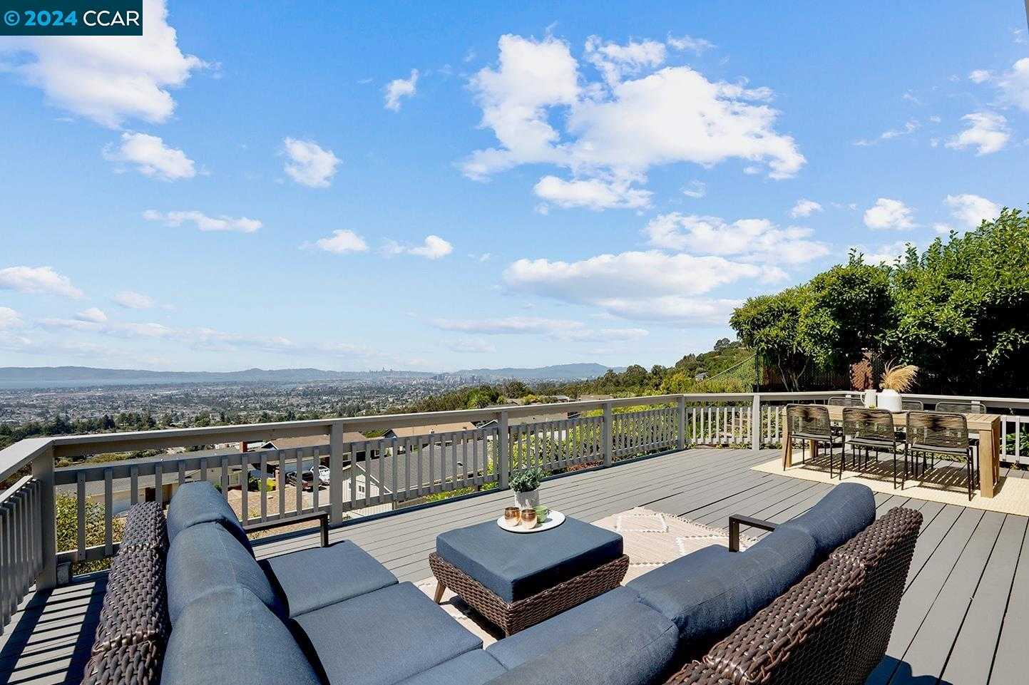 Neighborhood Neighborhood-5