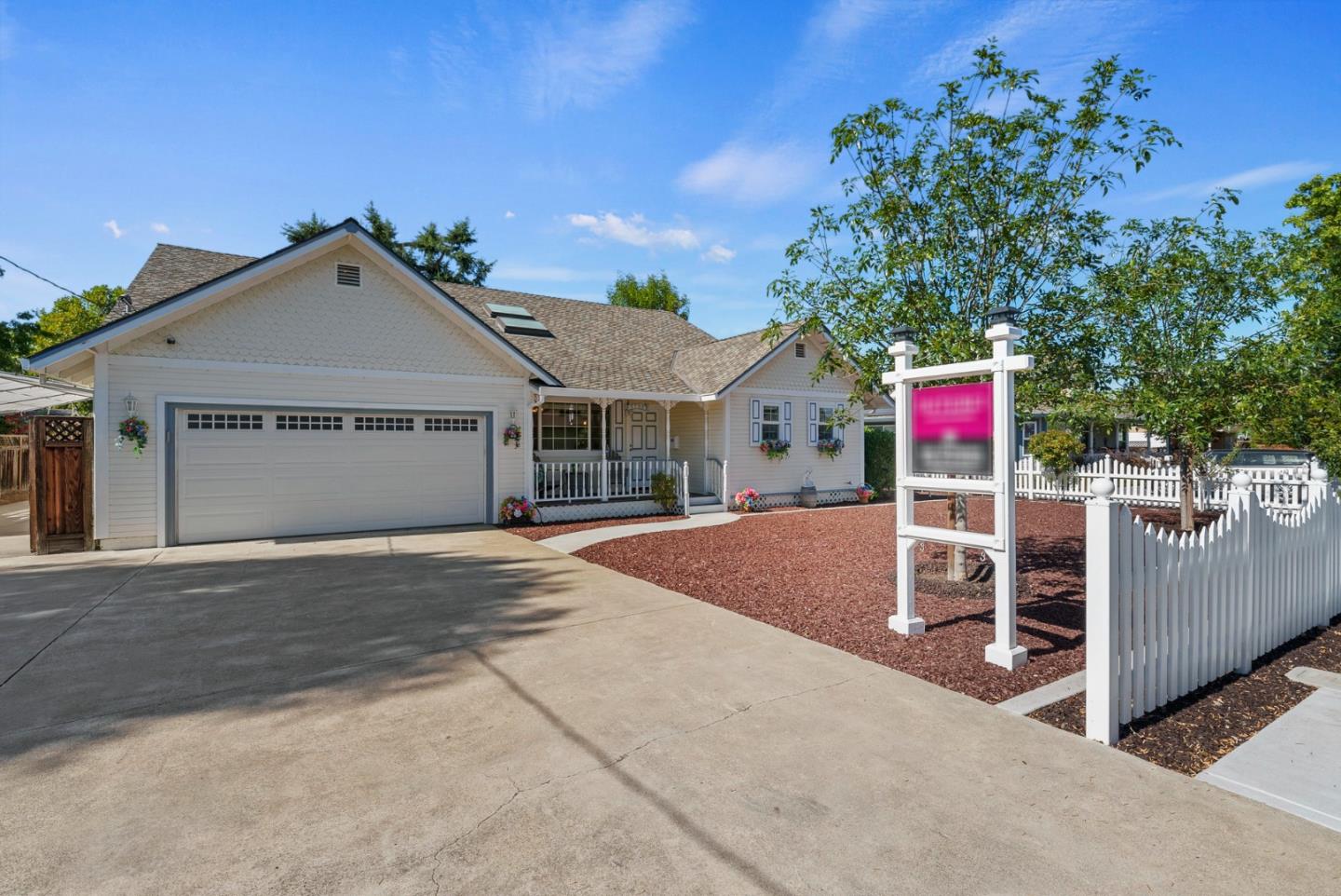 Neighborhood Neighborhood-56