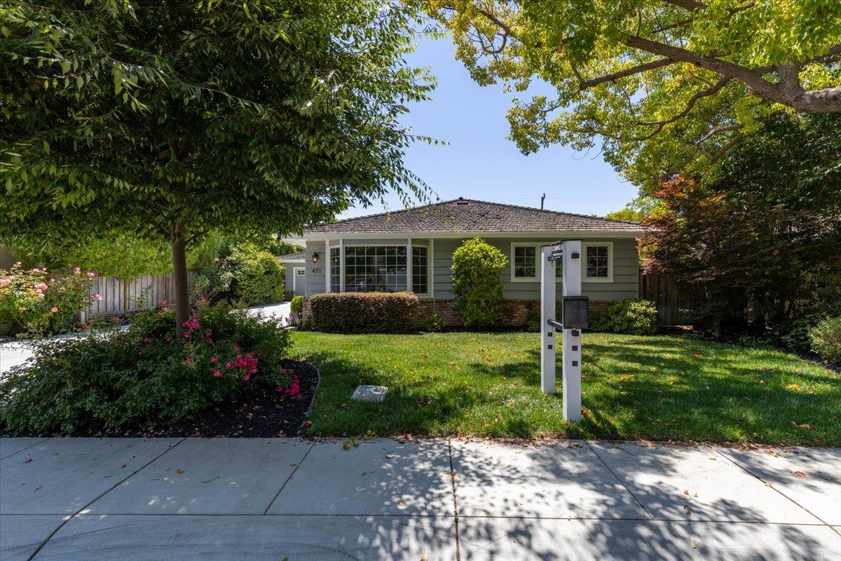 Neighborhood Neighborhood-7