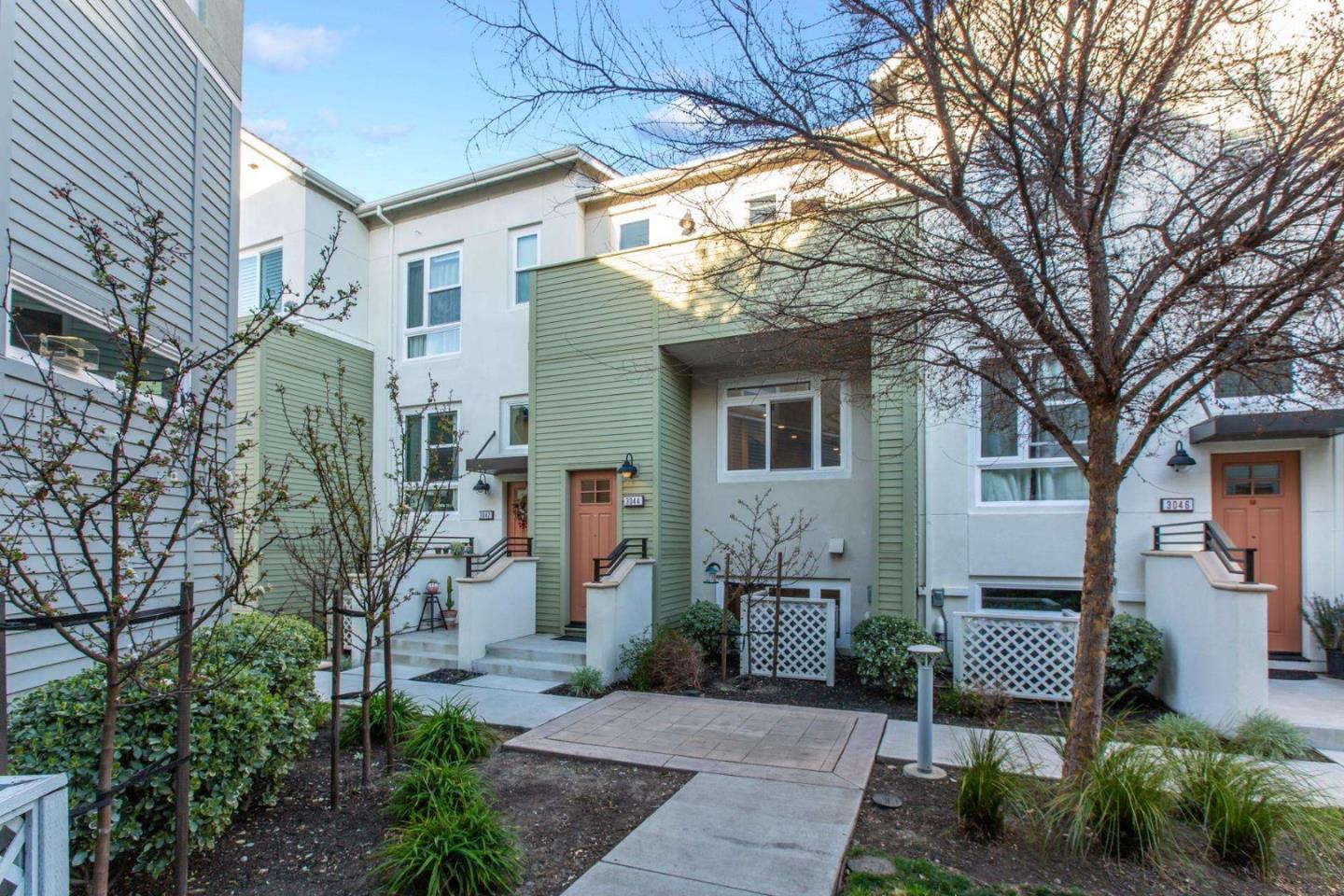 Neighborhood Neighborhood-53