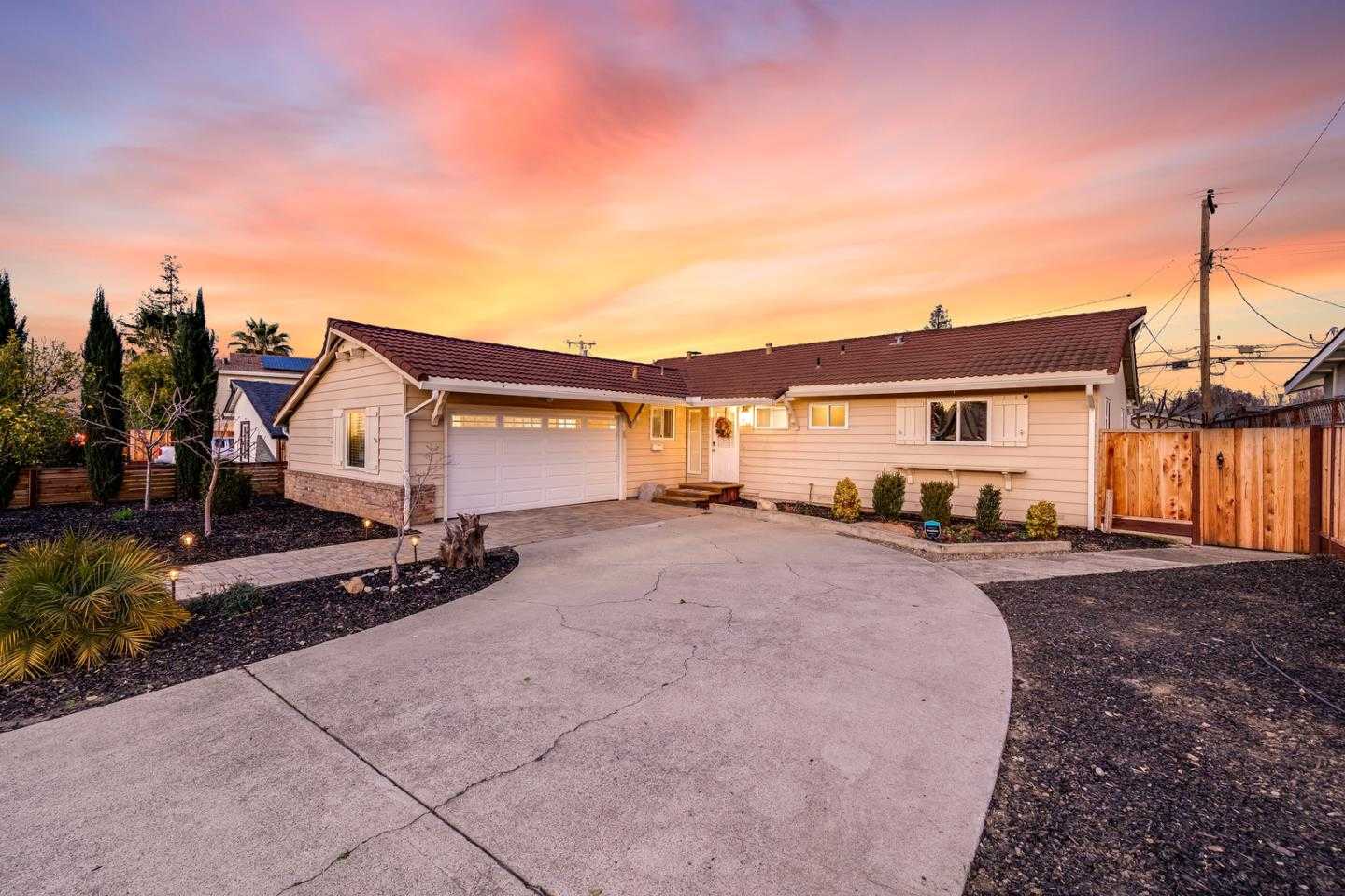 Neighborhood Neighborhood-99