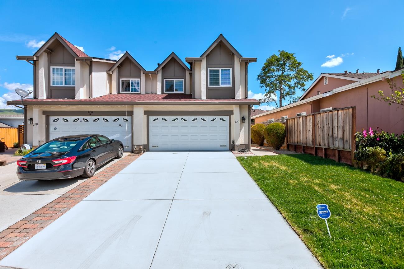 Neighborhood Neighborhood-3