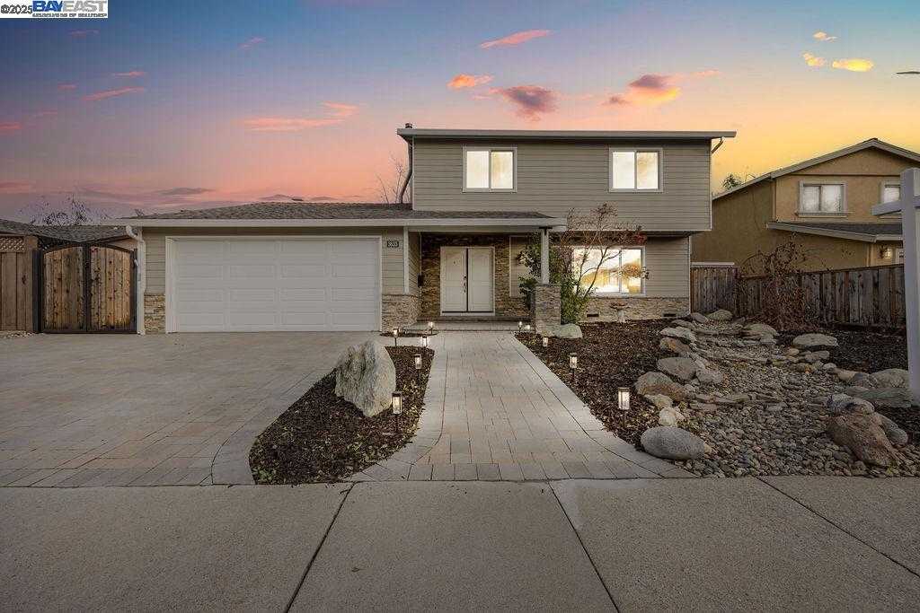 Neighborhood Neighborhood-14