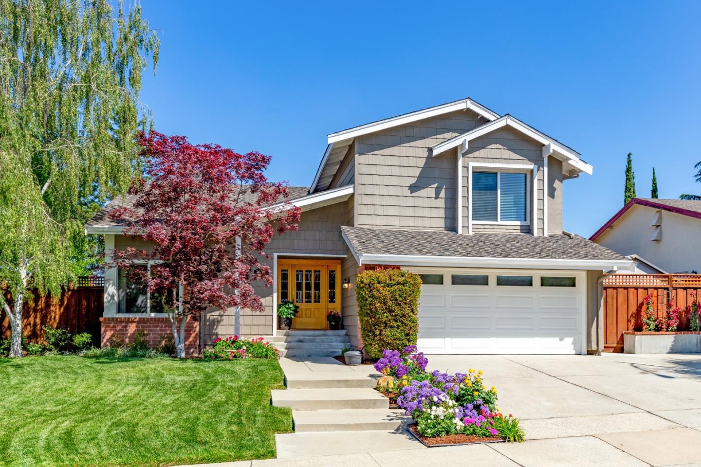 Neighborhood Neighborhood-18