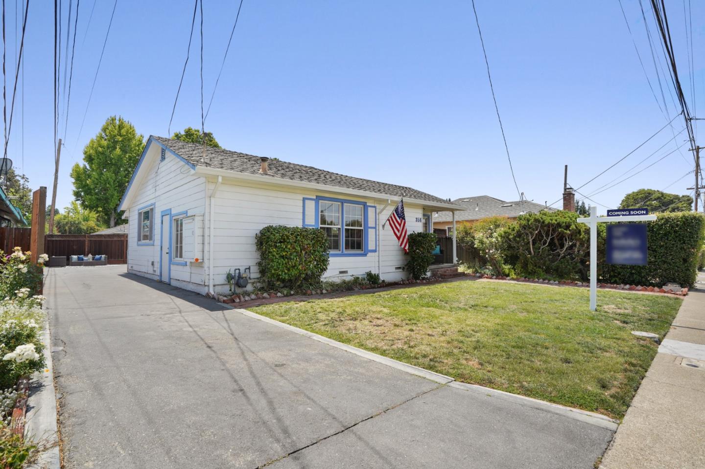 Neighborhood Neighborhood-69