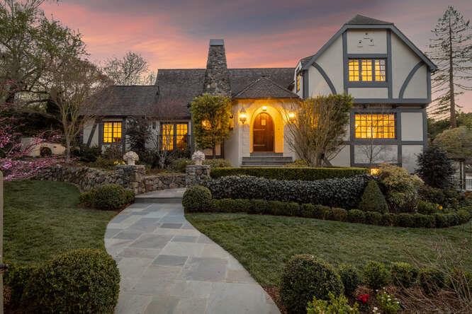 Neighborhood Neighborhood-27