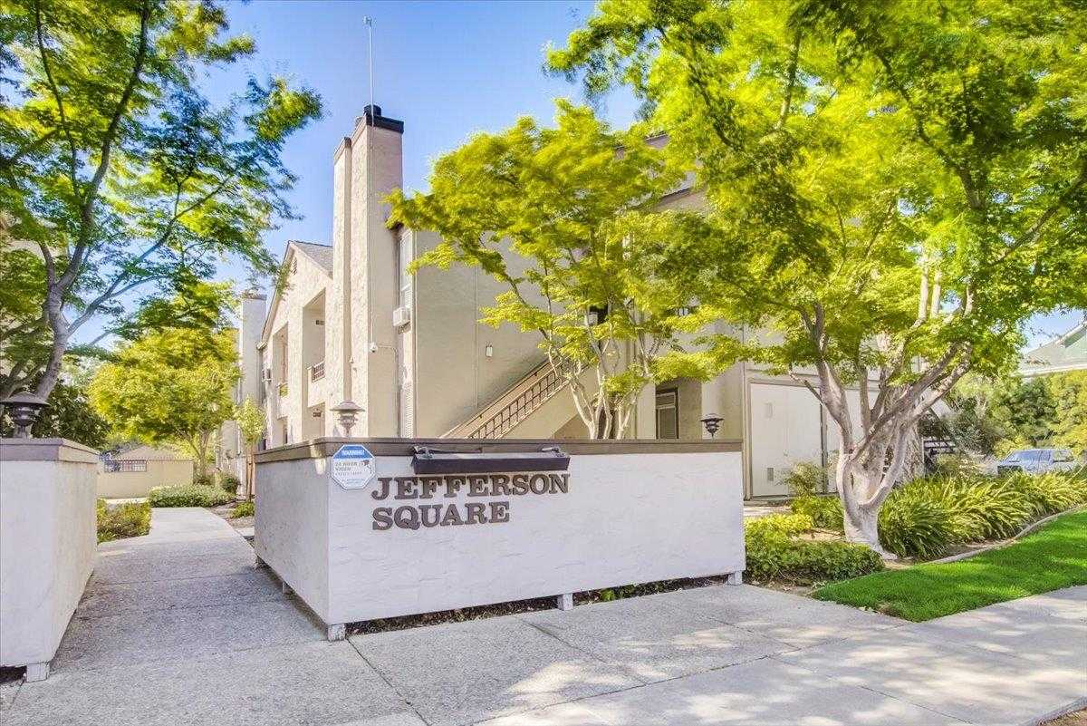 Neighborhood Neighborhood-31