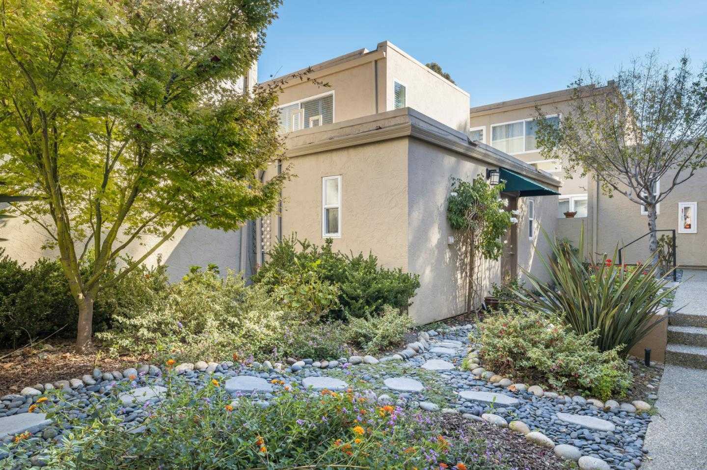 Neighborhood Neighborhood-98