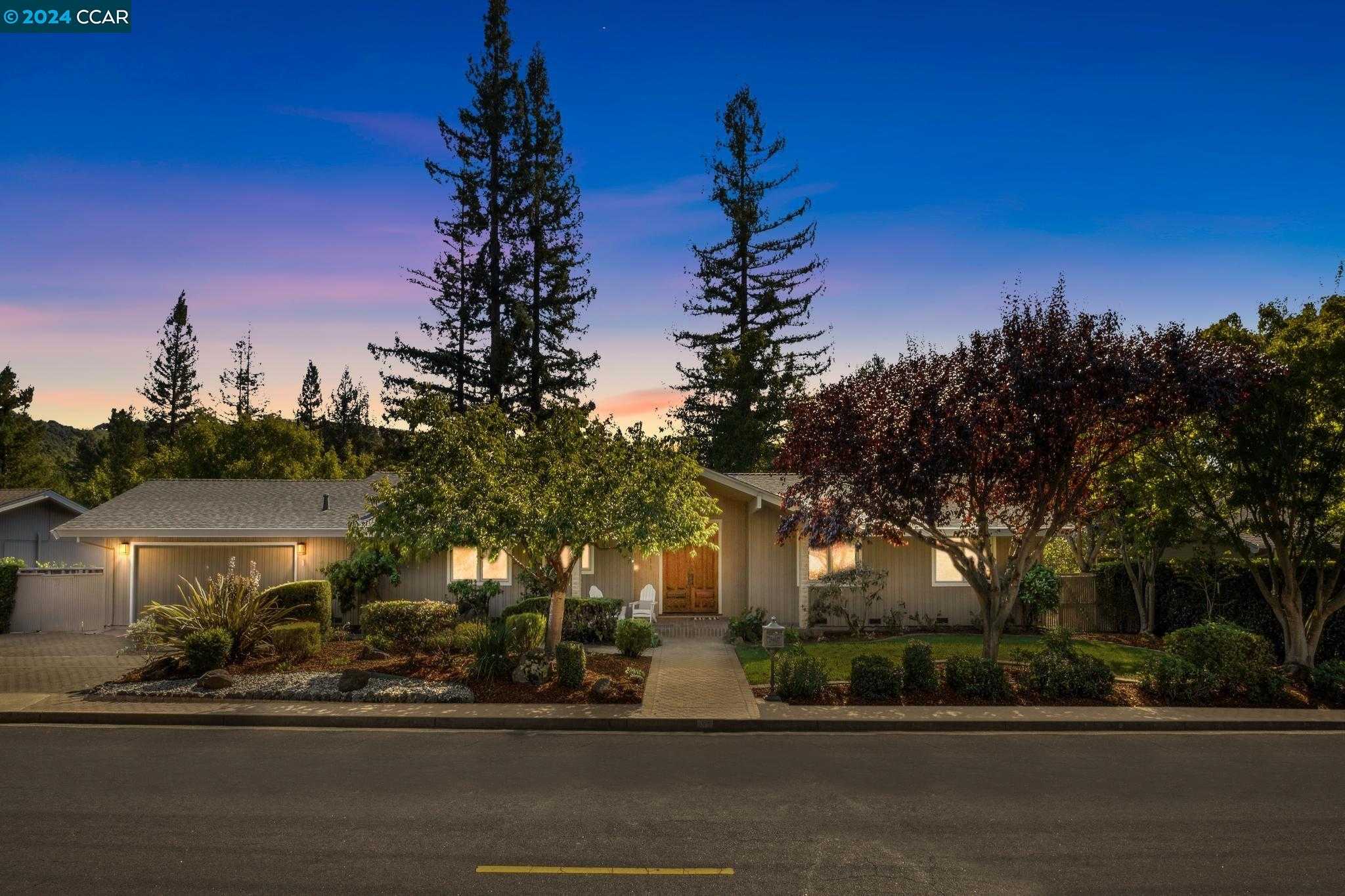 Neighborhood Neighborhood-4