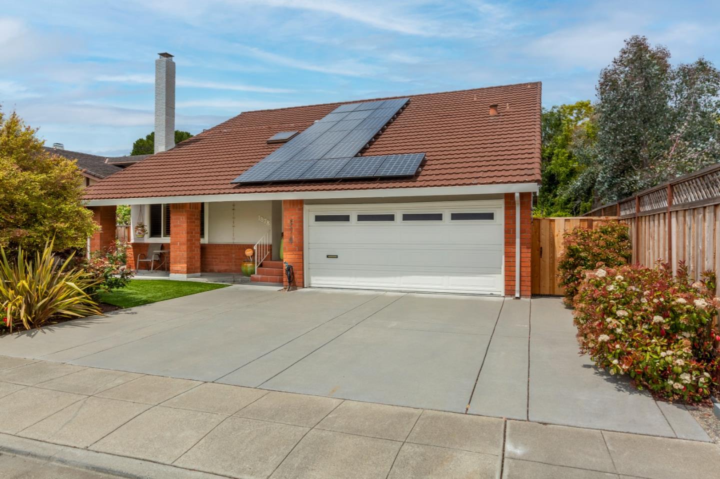 Neighborhood Neighborhood-10