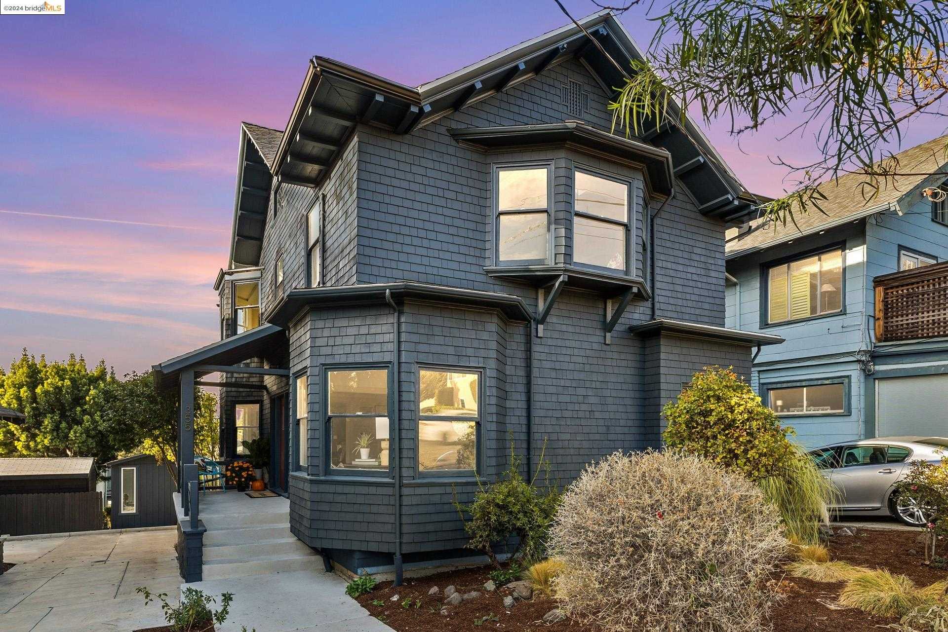 Neighborhood Neighborhood-16