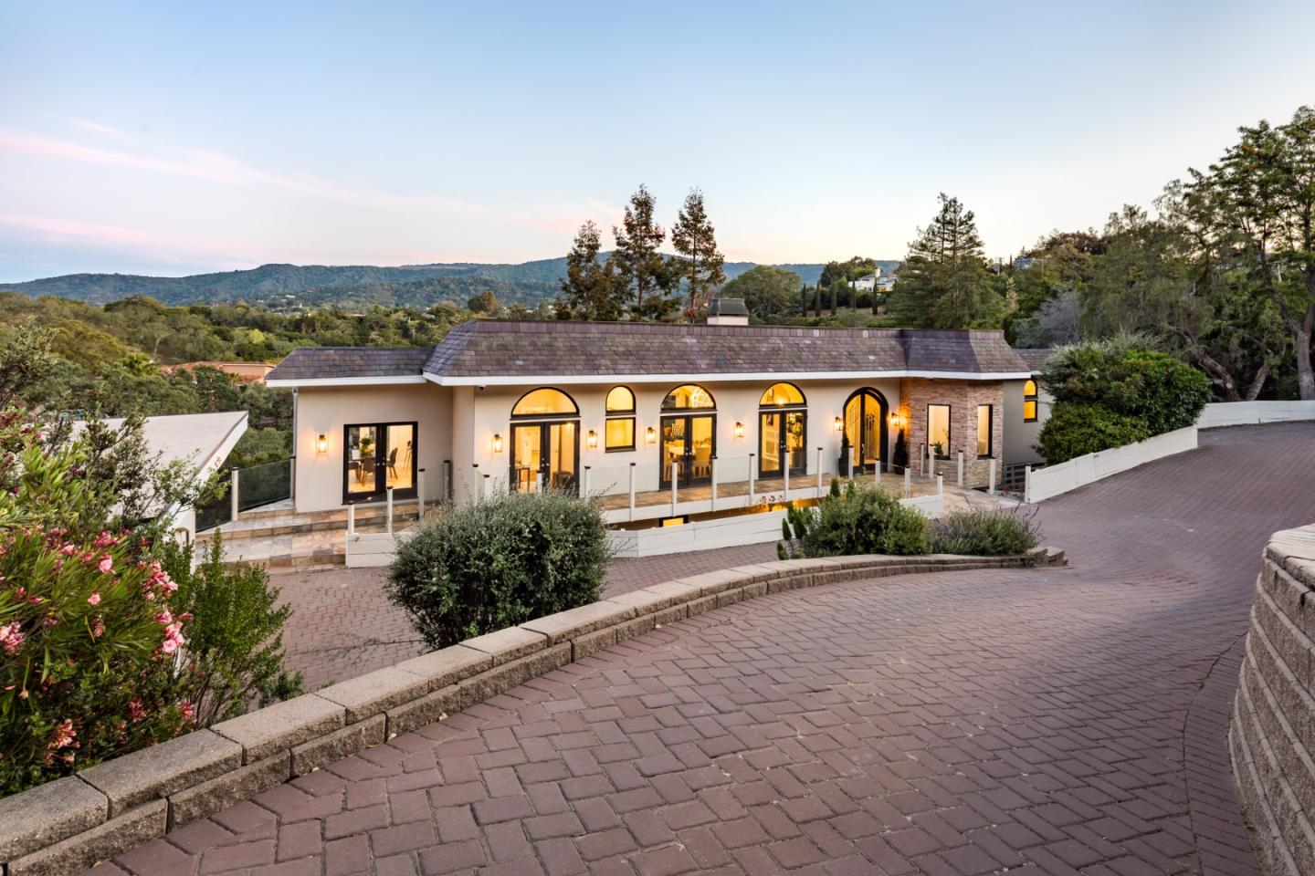 Neighborhood Neighborhood-61