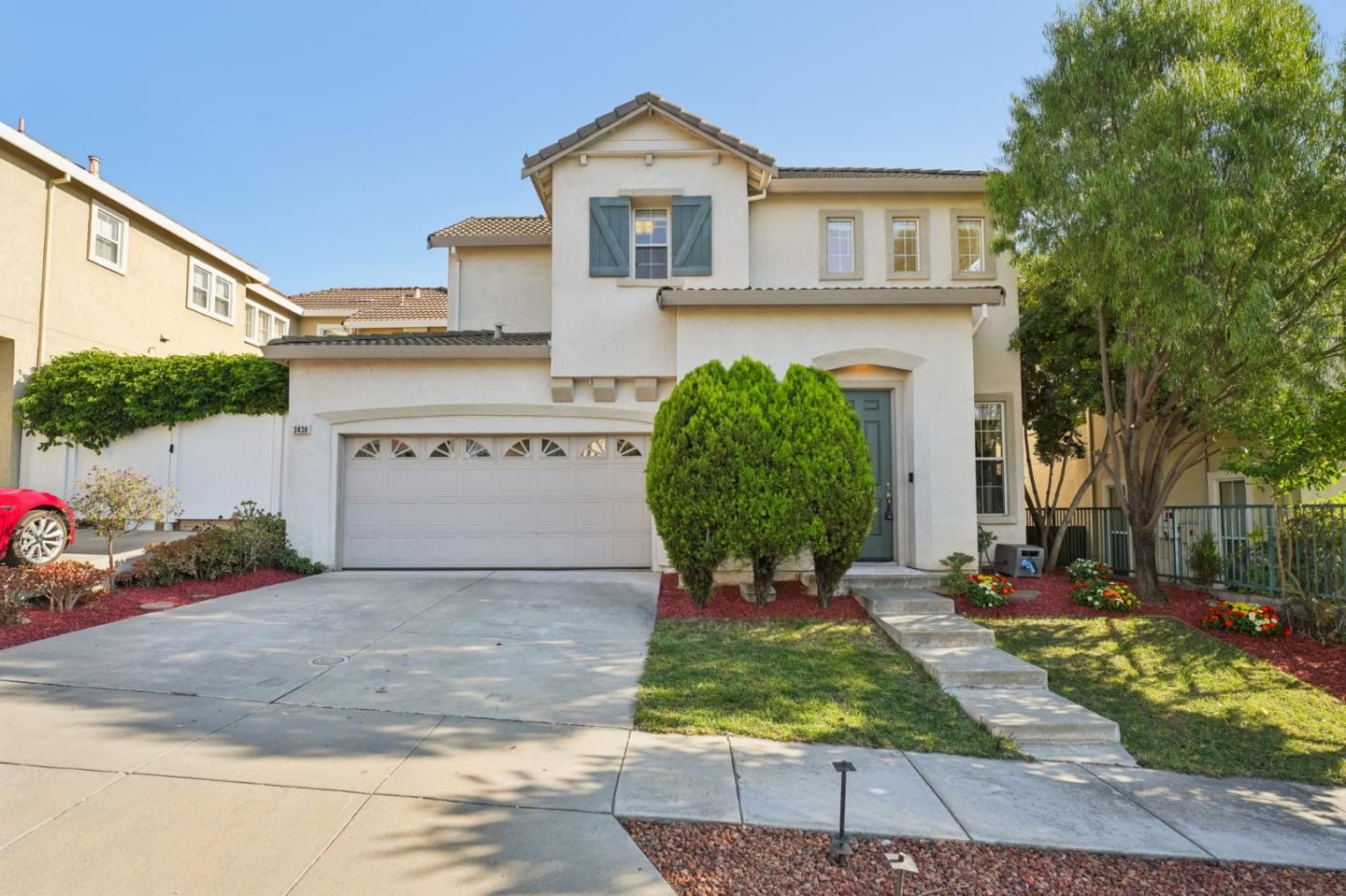 Neighborhood-16