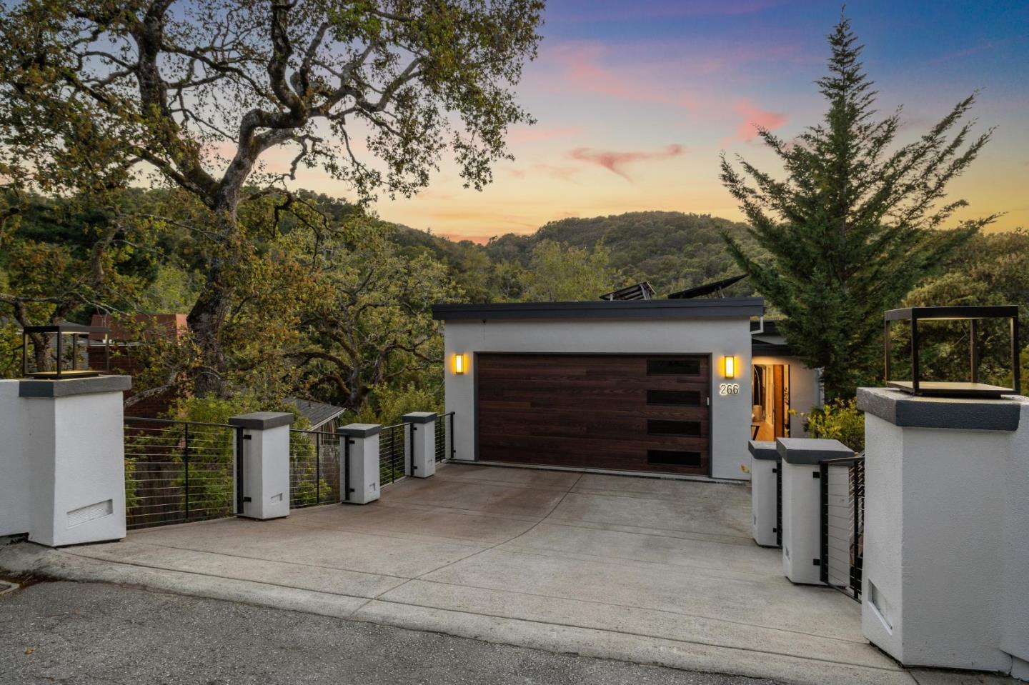 Neighborhood Neighborhood-73