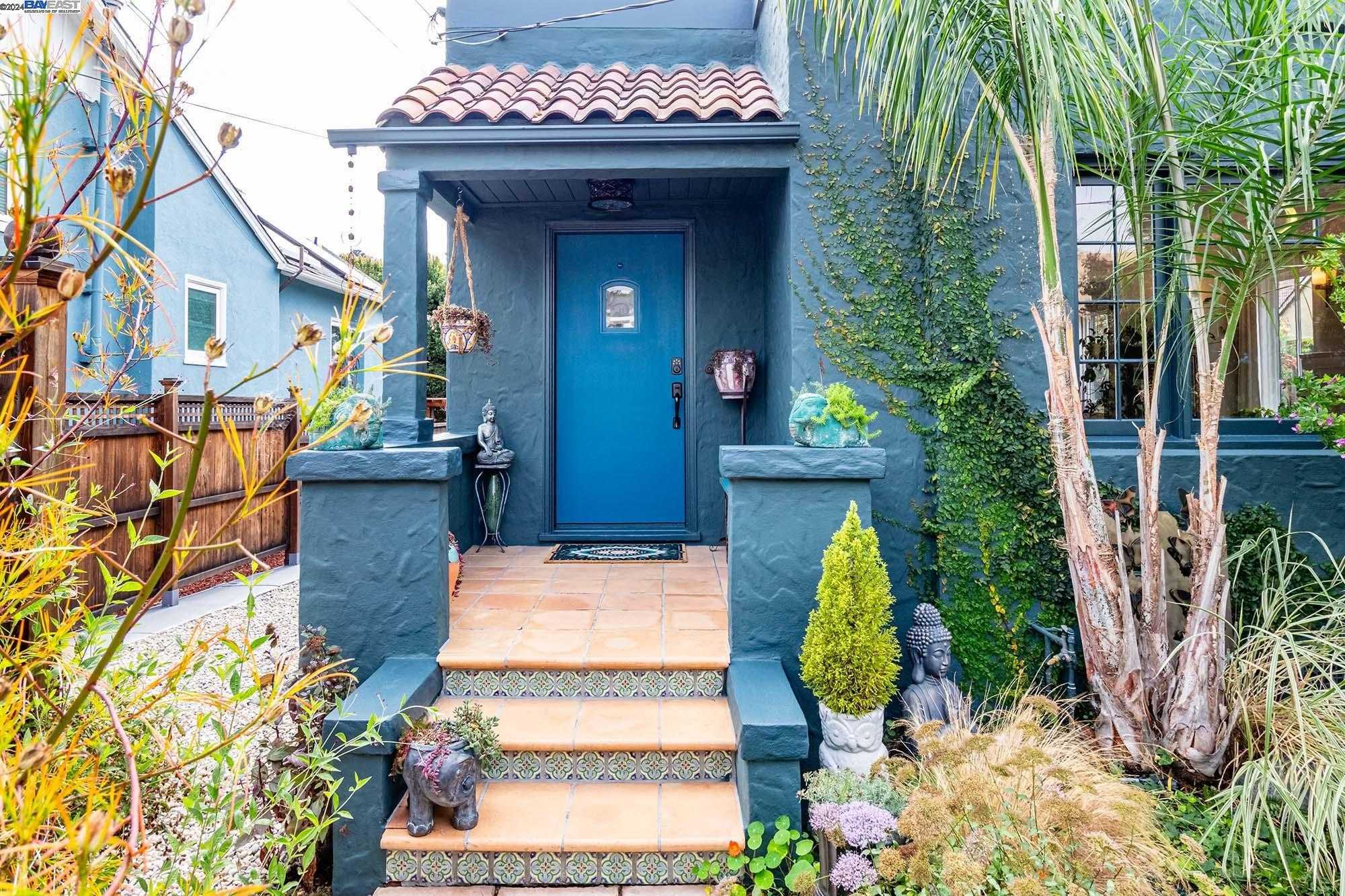 Neighborhood Neighborhood-12