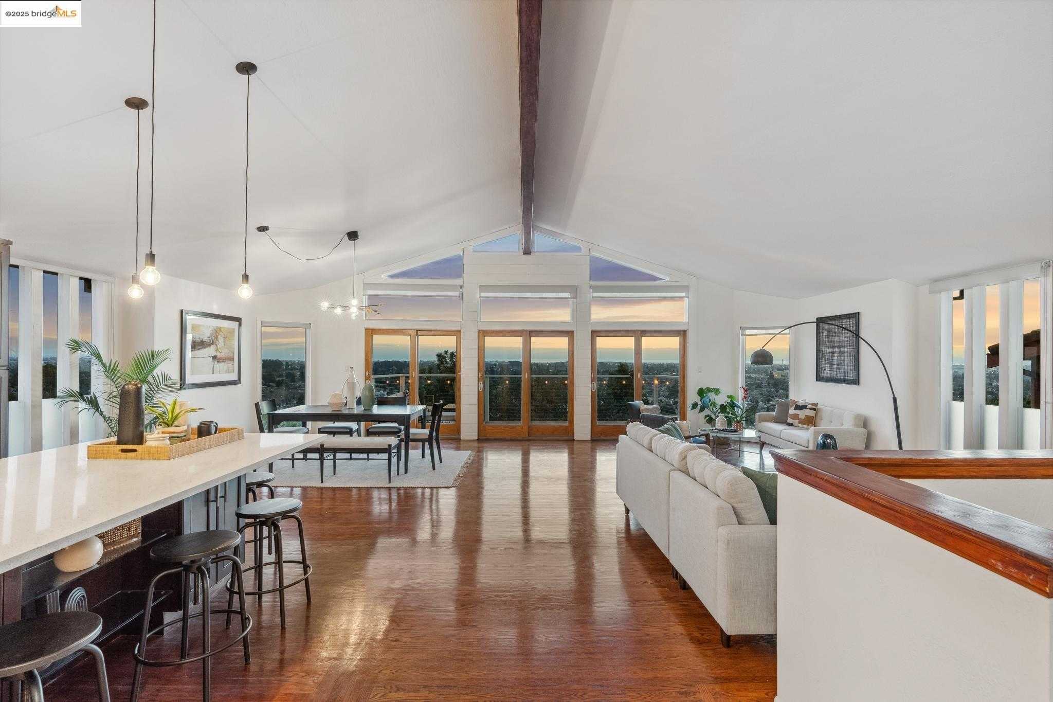 Neighborhood Neighborhood-23