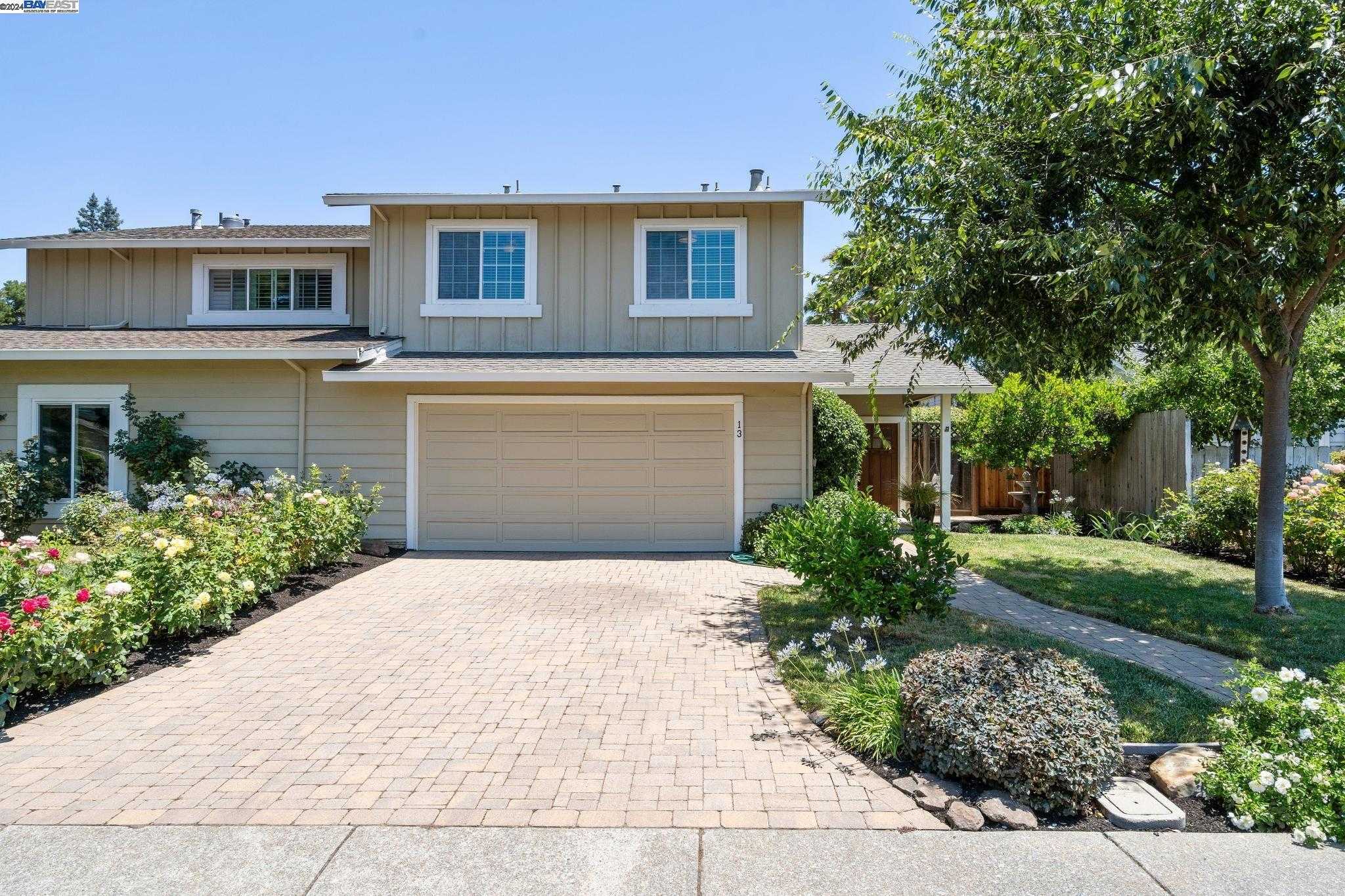 Neighborhood Neighborhood-11