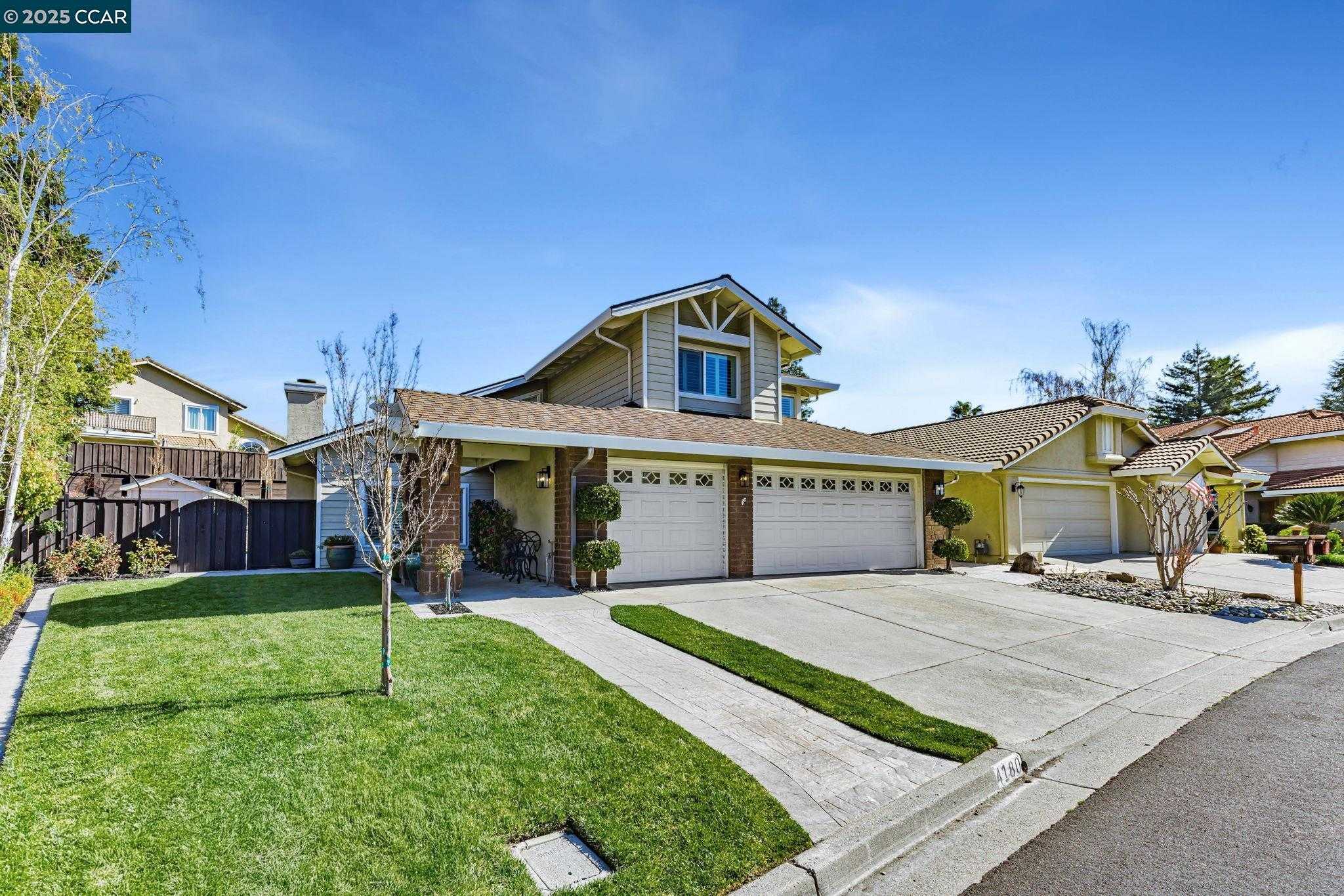 Neighborhood Neighborhood-3