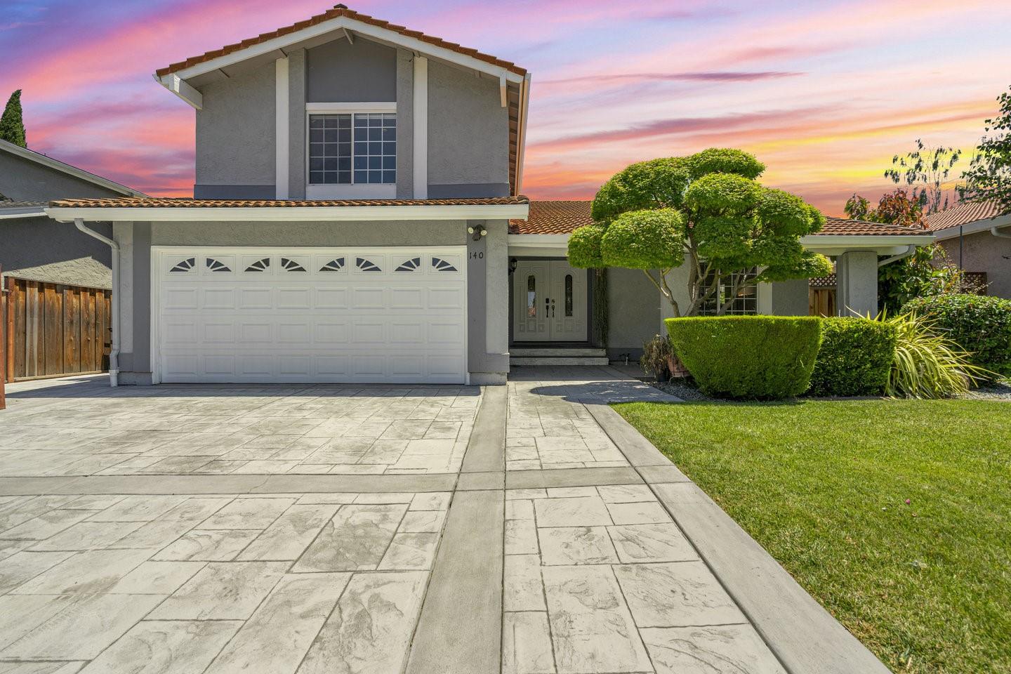 Neighborhood Neighborhood-15